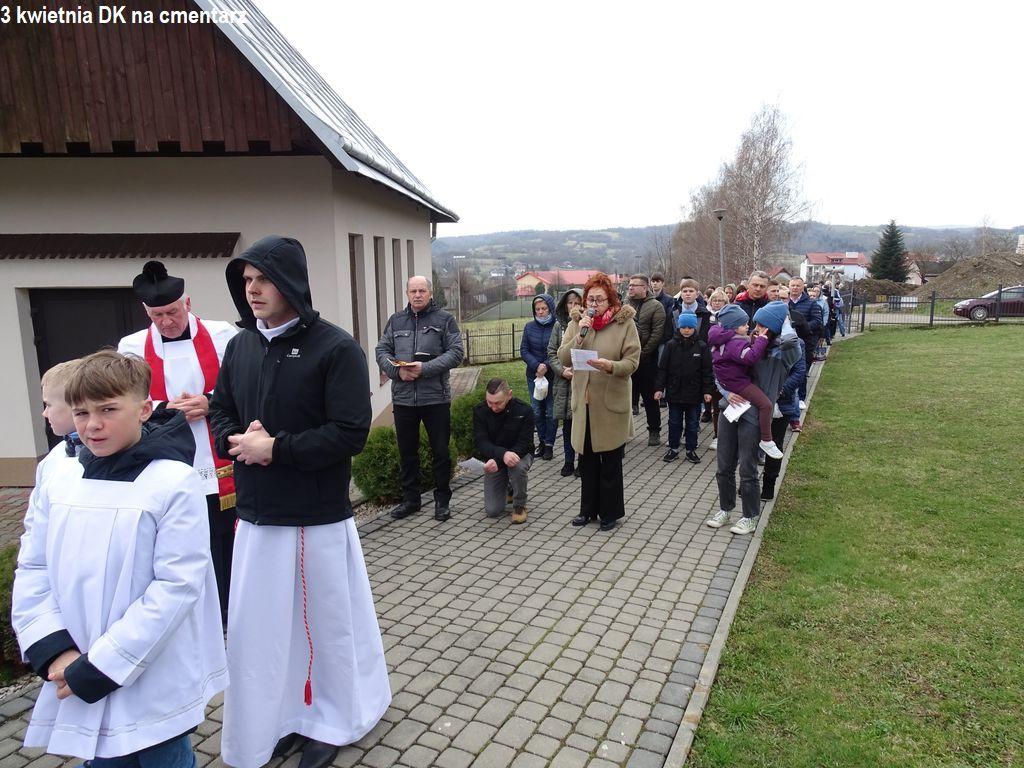 7 na cmentarz_74.JPG